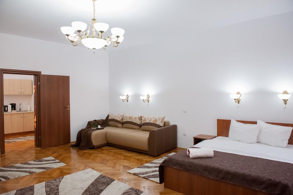 Cathedral Apartments Nagyszeben Szoba fotó