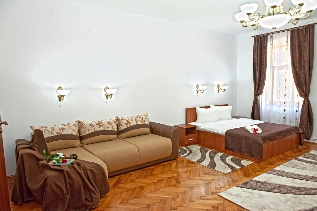 Cathedral Apartments Nagyszeben Szoba fotó